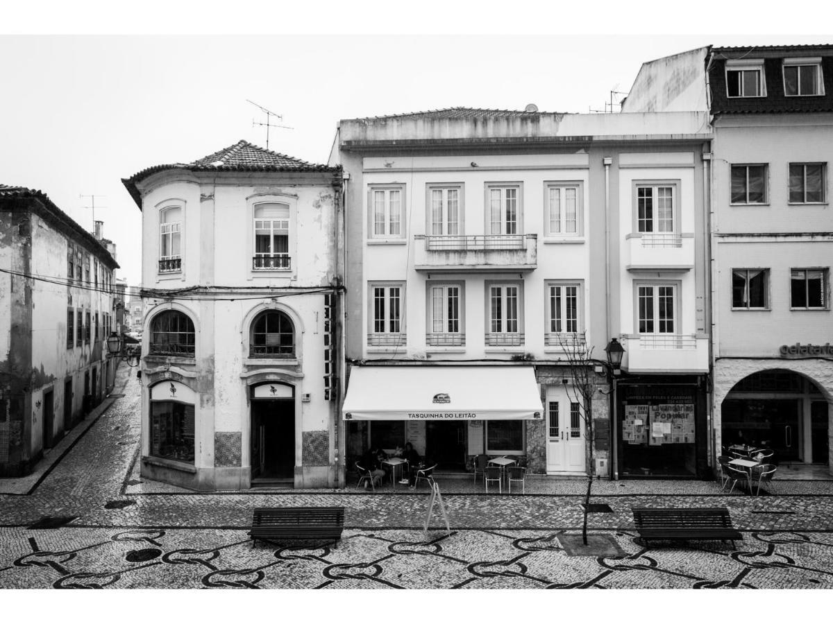 Ferienwohnung Downtown Shelter - Casa Da Praca Aveiro Exterior foto